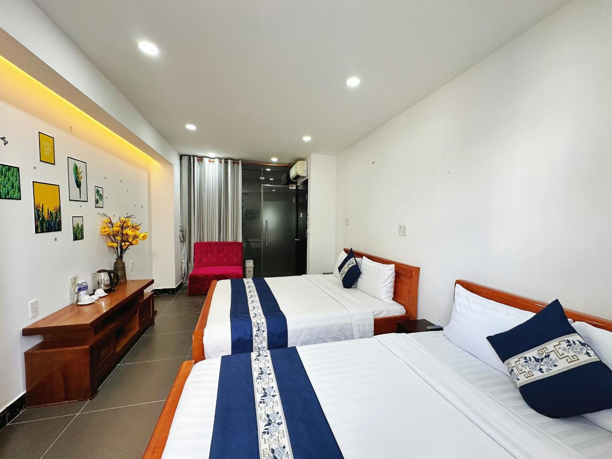 RedDoorz Shusimi House Nguyen Van Troi Ho-Chi-Minh-Stadt Exterior foto